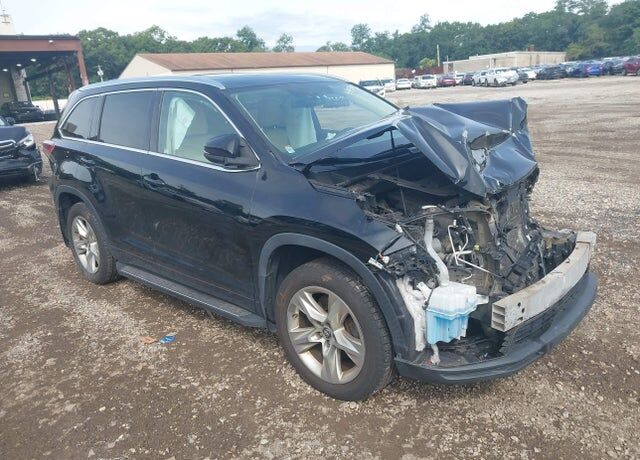 2016 TOYOTA Highlander