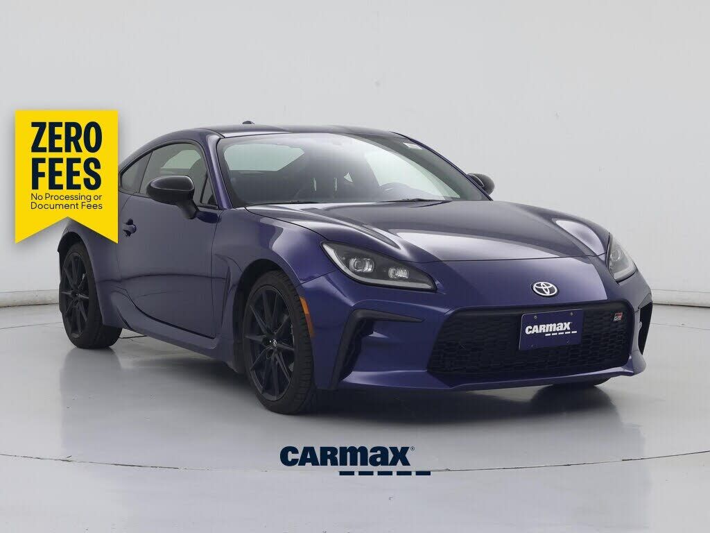 2025 TOYOTA GR86
