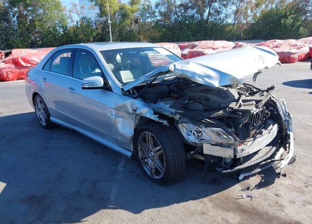 2011 MERCEDES-BENZ E-Class