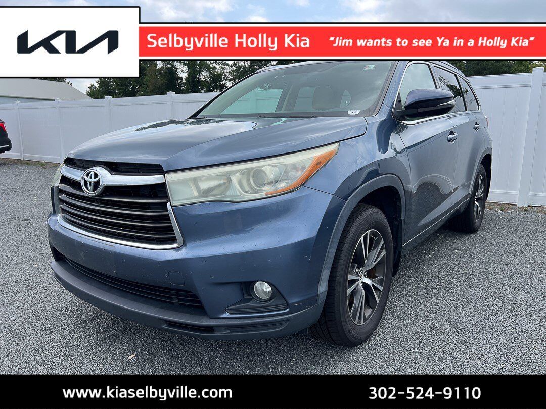 2016 TOYOTA Highlander