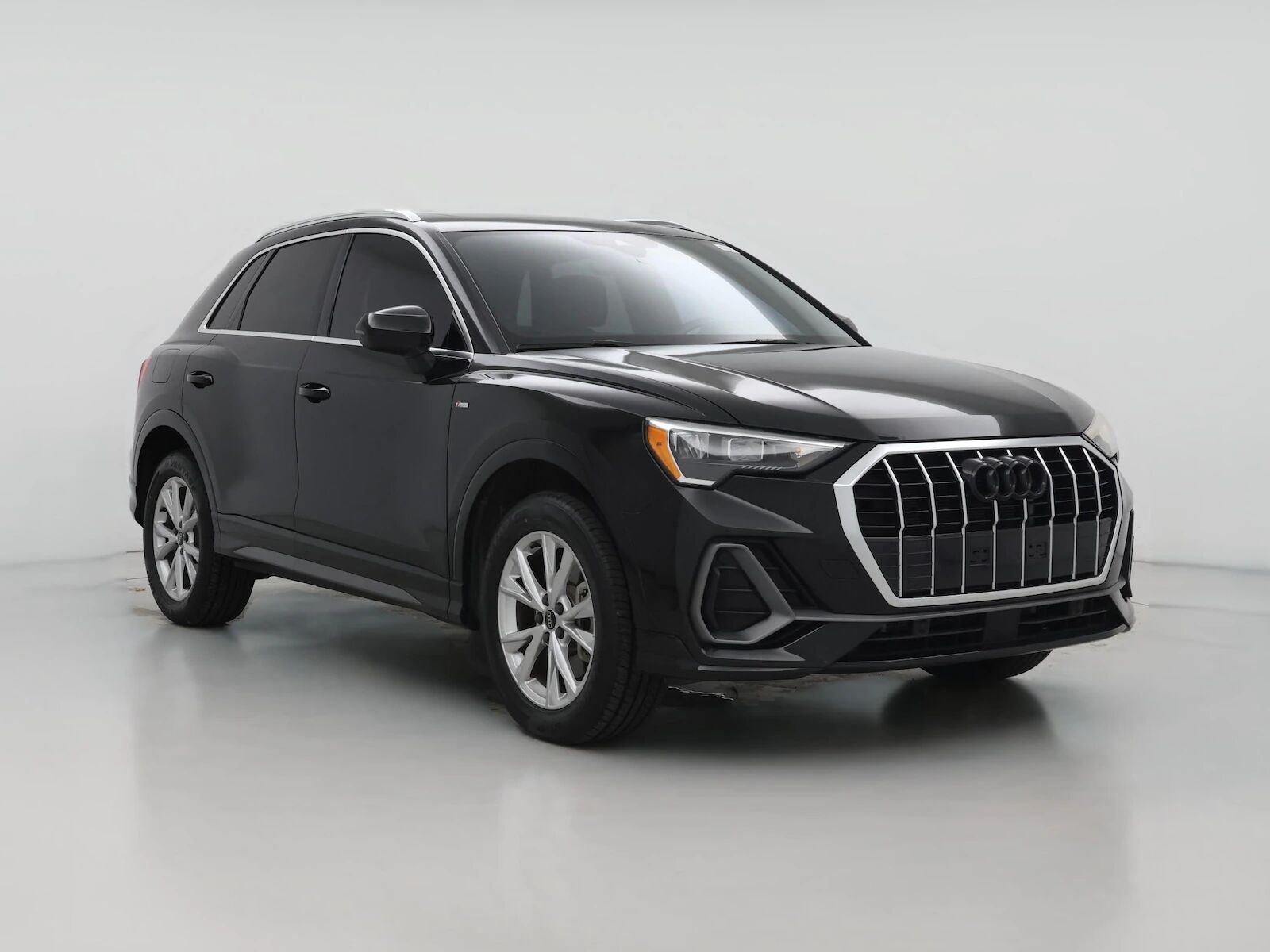 2022 AUDI Q3