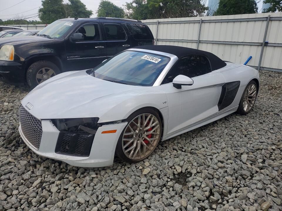 2020 AUDI R8