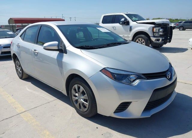 2015 TOYOTA Corolla