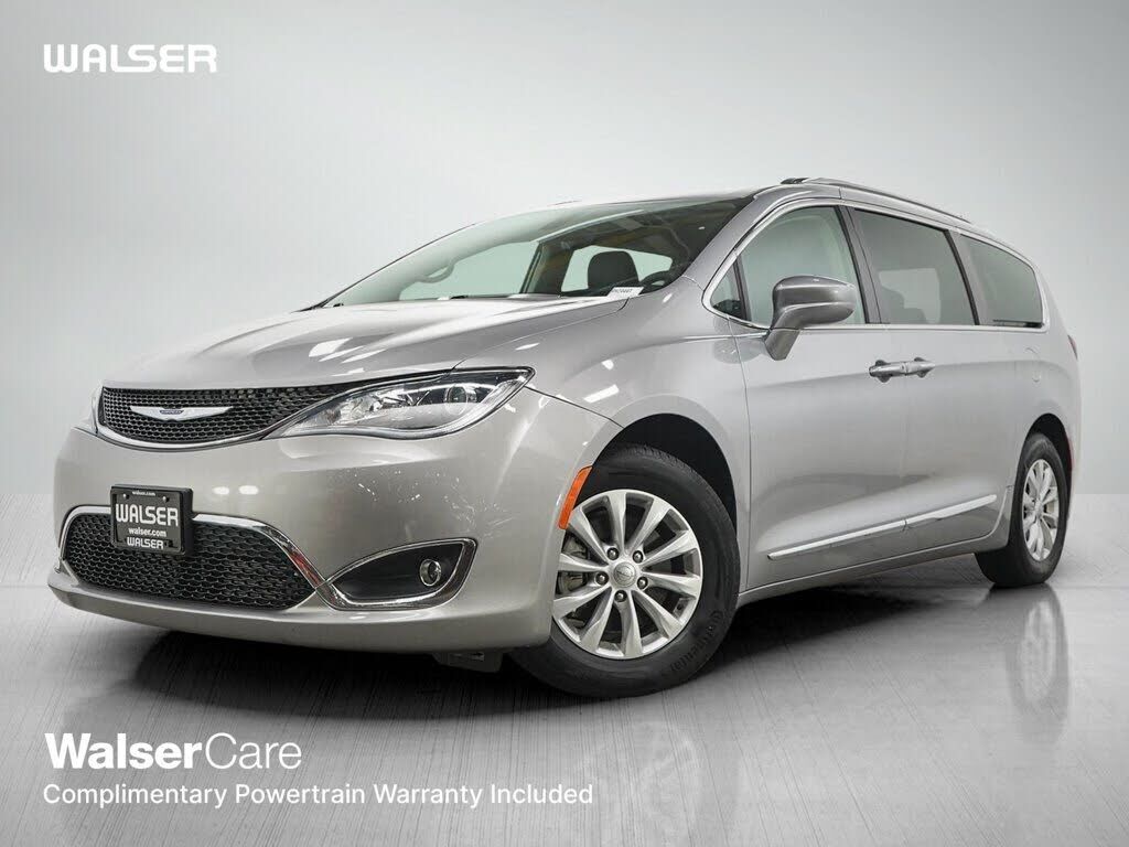 2018 CHRYSLER Pacifica