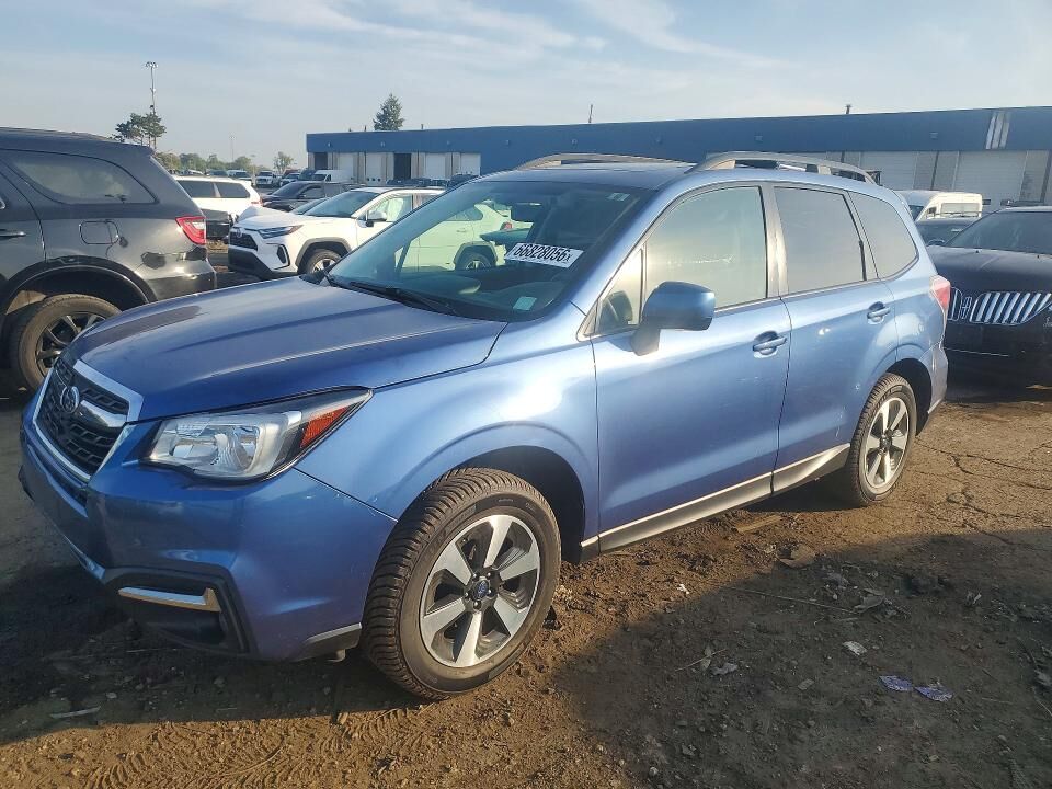 2017 SUBARU Forester