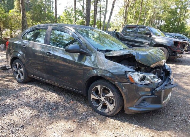 2017 CHEVROLET Sonic