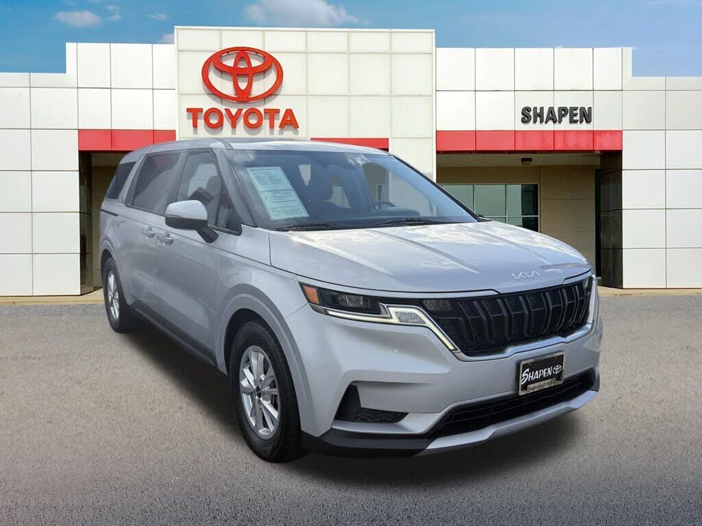 2023 KIA Carnival