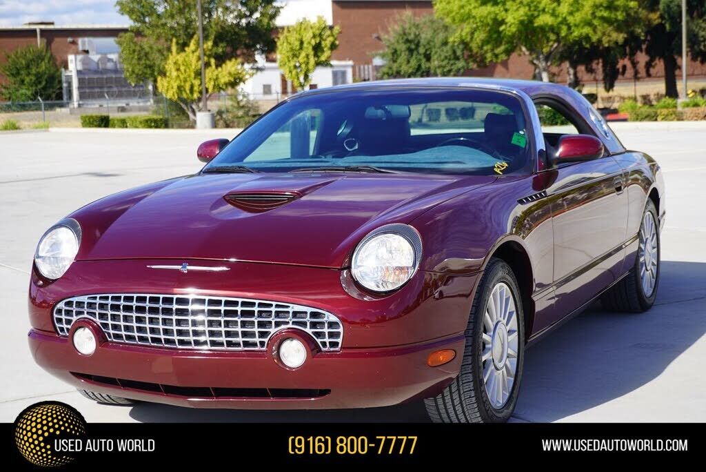 2004 FORD Thunderbird