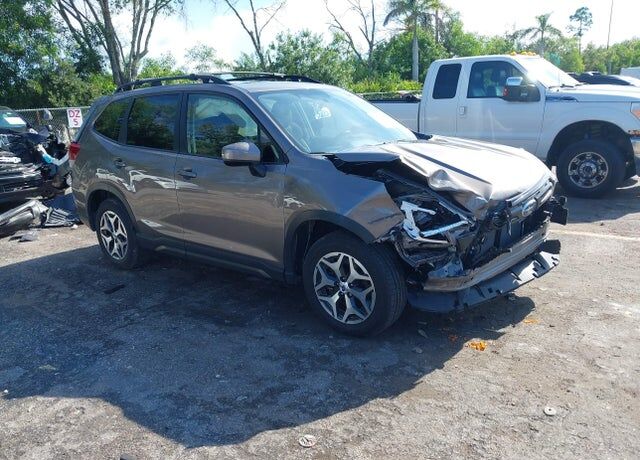 2023 SUBARU Forester