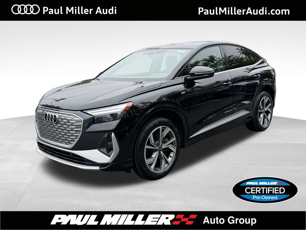 2023 AUDI Q4