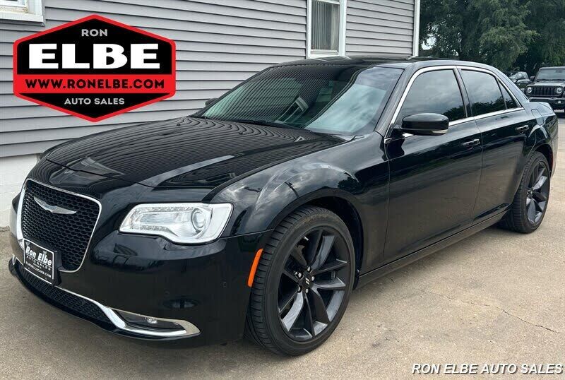 2015 CHRYSLER 300