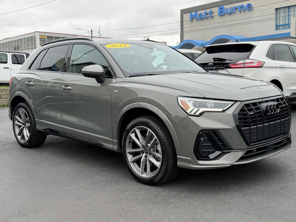 2024 AUDI Q3