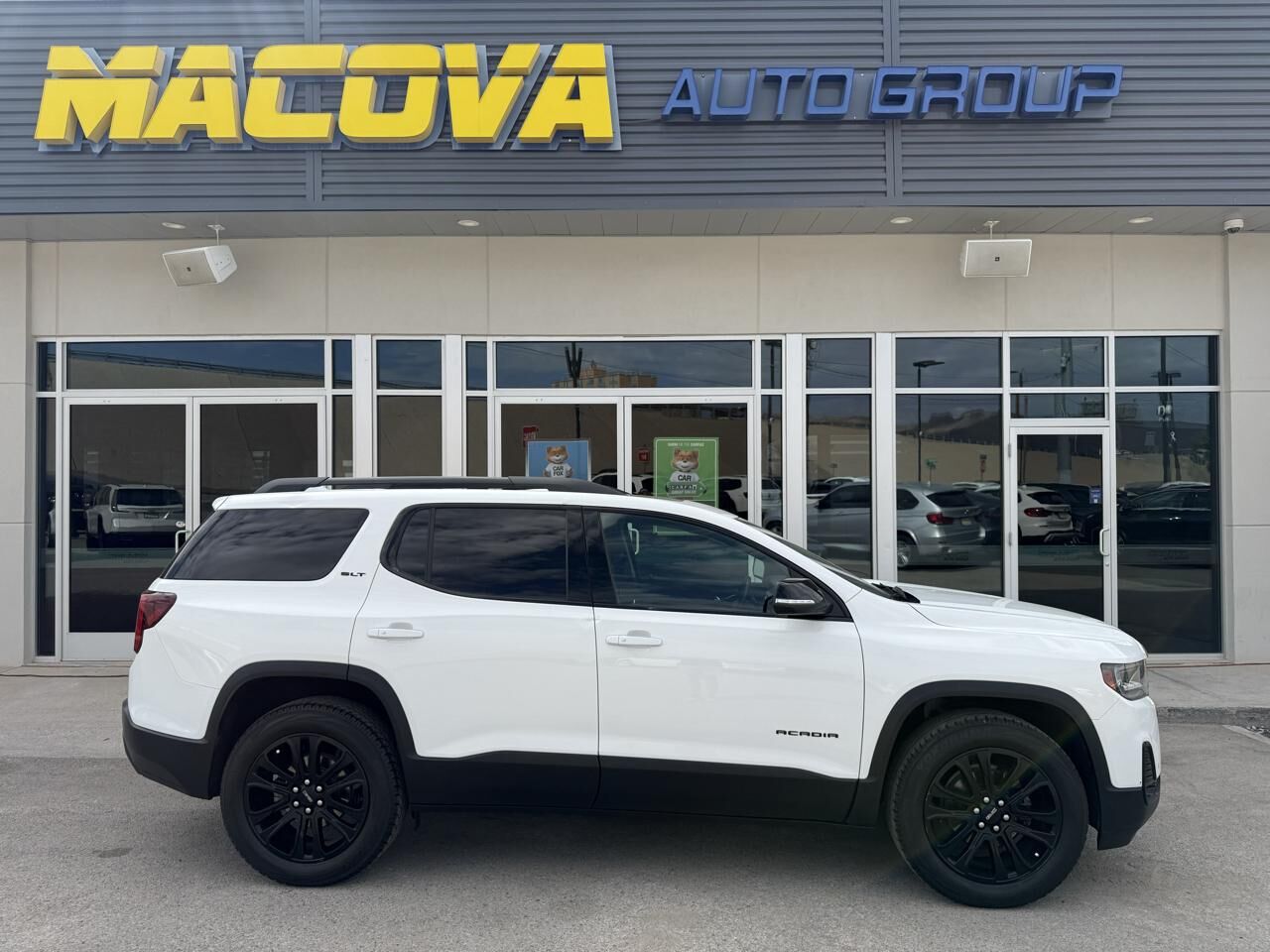 2023 GMC Acadia
