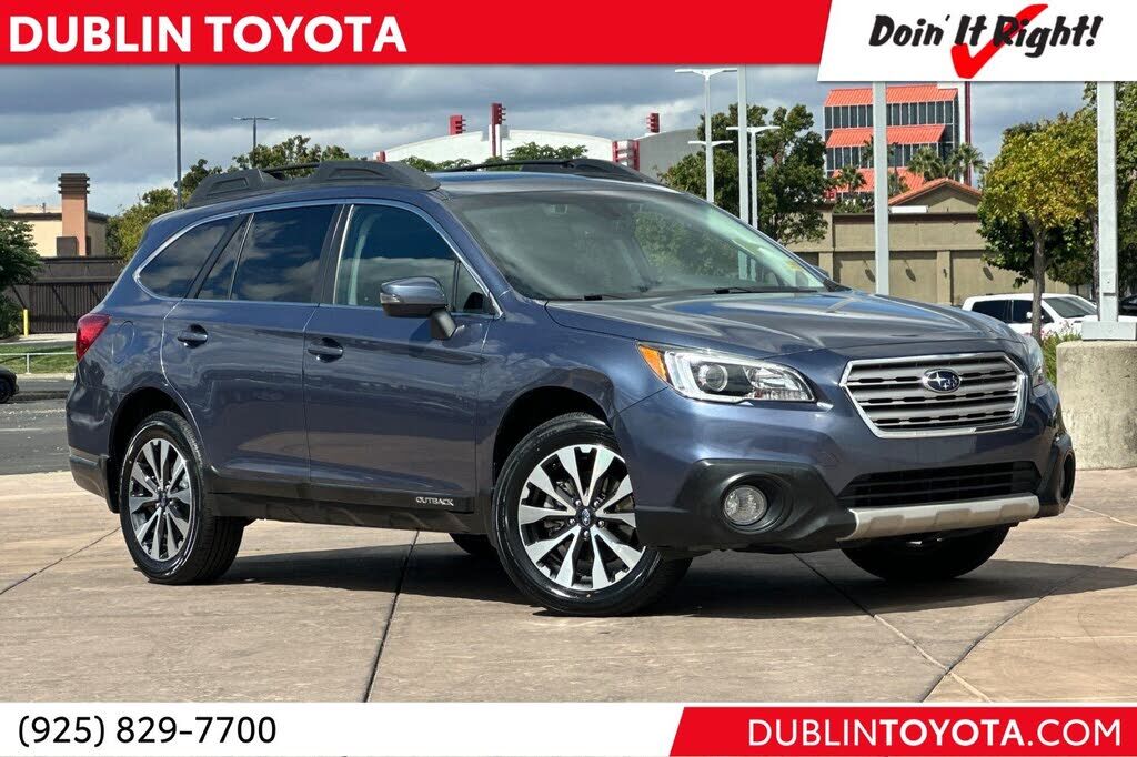 2017 SUBARU Outback