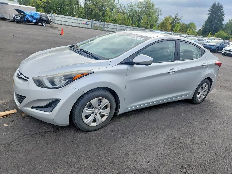 2016 HYUNDAI Elantra