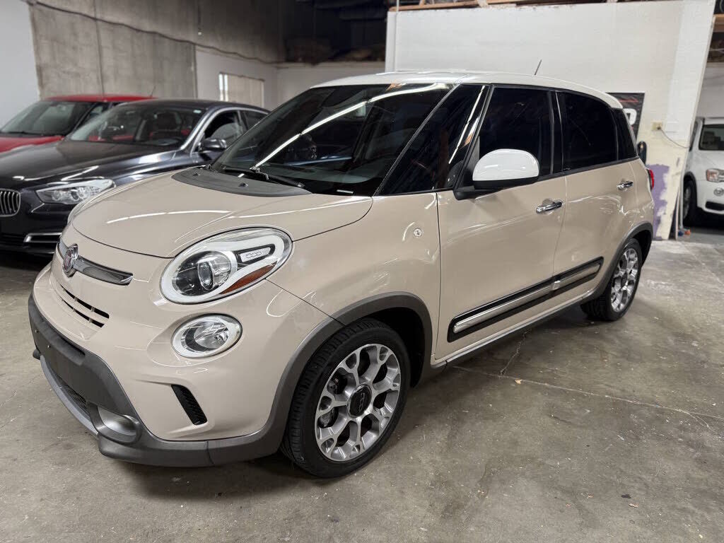 2016 FIAT 500L