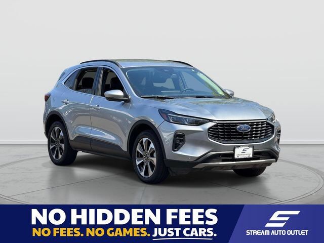 2024 FORD Escape