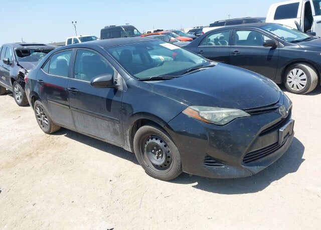 2017 TOYOTA Corolla