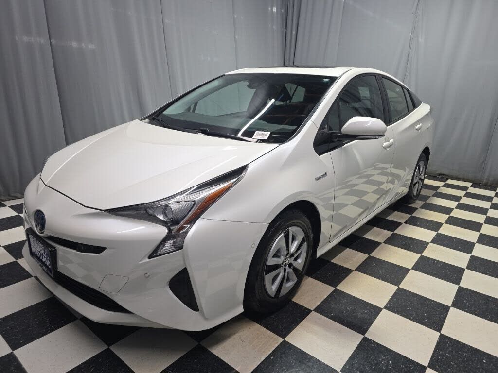 2018 TOYOTA PRIUS