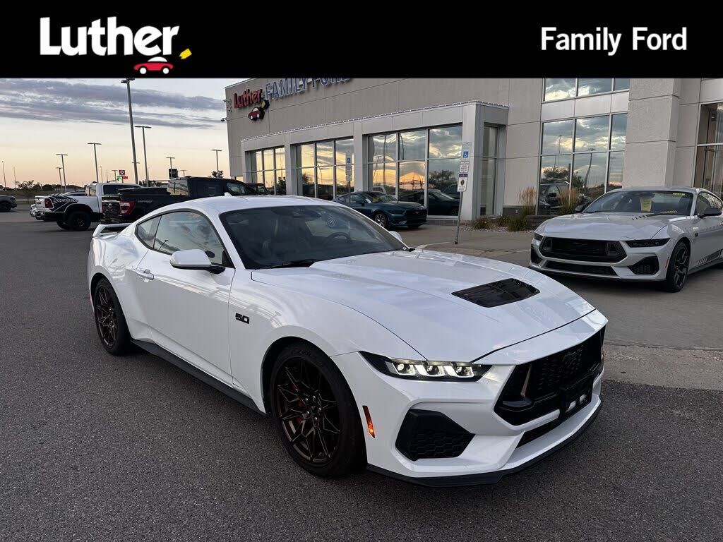 2024 FORD Mustang