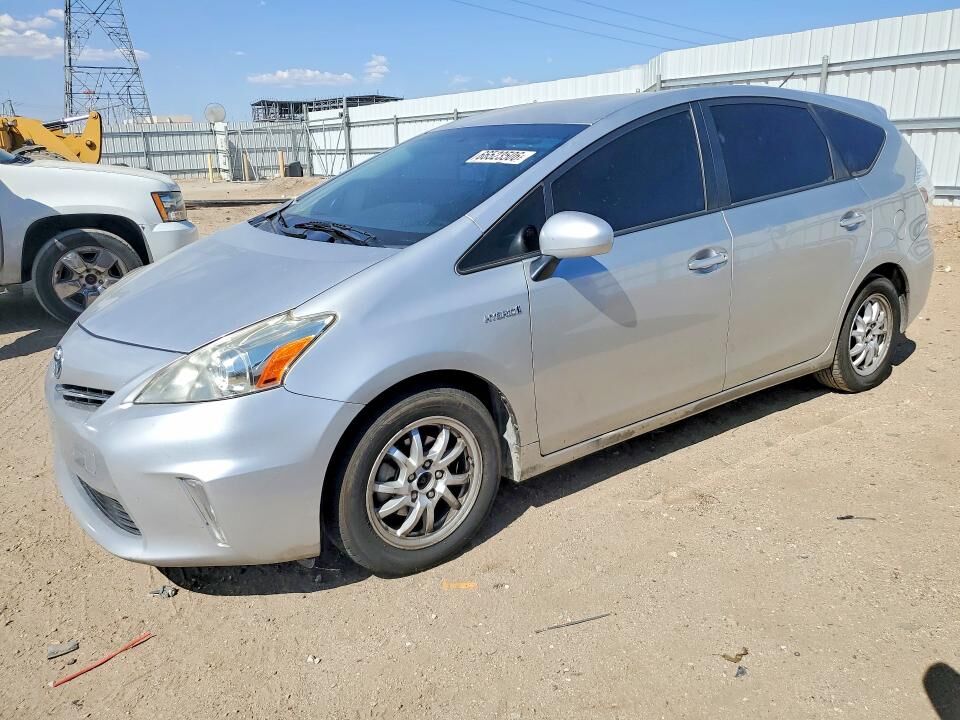 2013 TOYOTA Prius