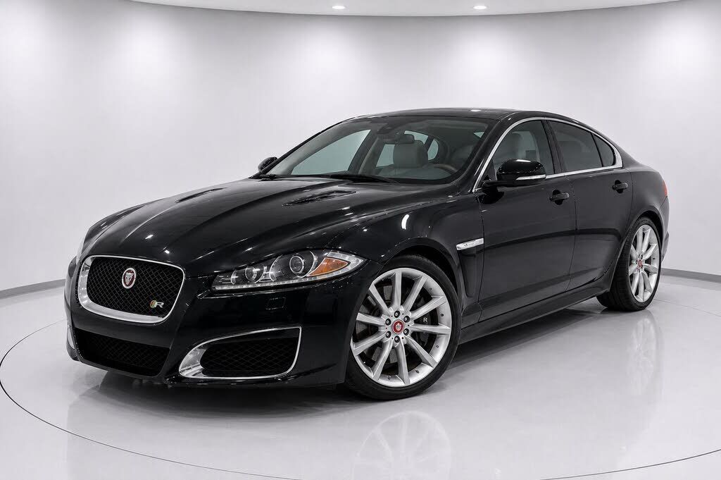 2014 JAGUAR XF