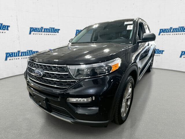 2024 FORD Explorer