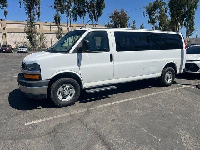 2021 CHEVROLET Express