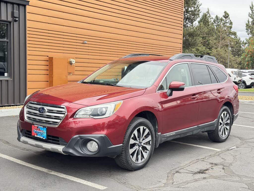 2016 SUBARU Outback