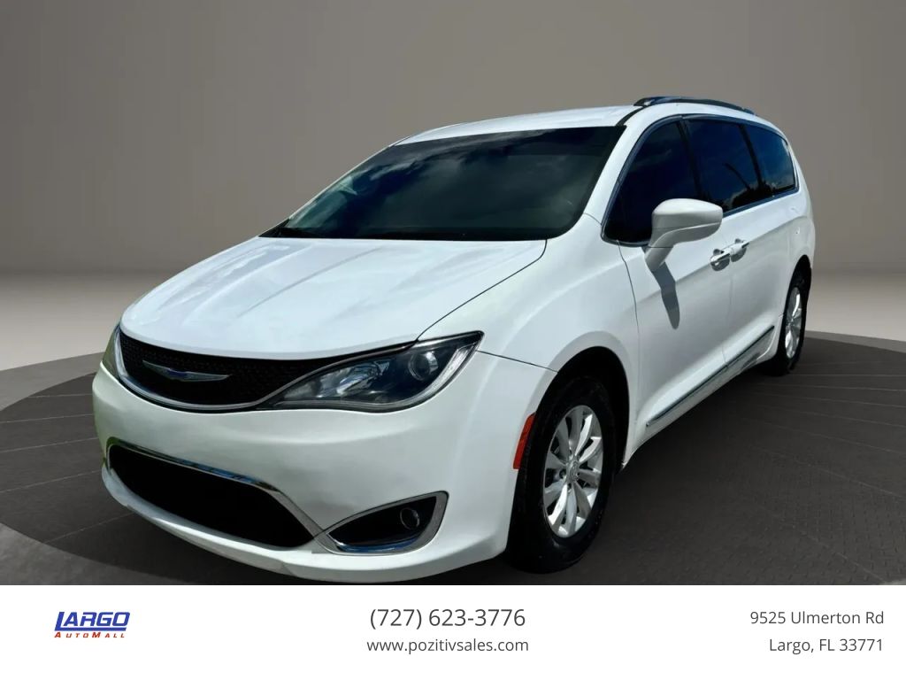 2019 CHRYSLER Pacifica