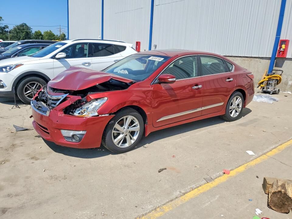 2014 NISSAN Altima