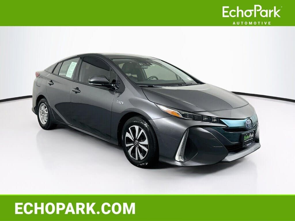 2018 TOYOTA Prius