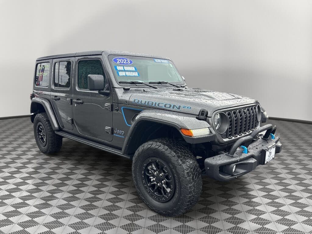 2023 JEEP Wrangler