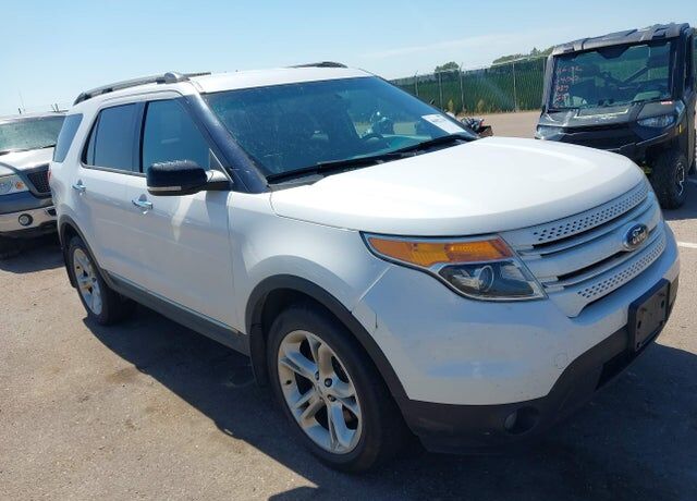 2014 FORD Explorer