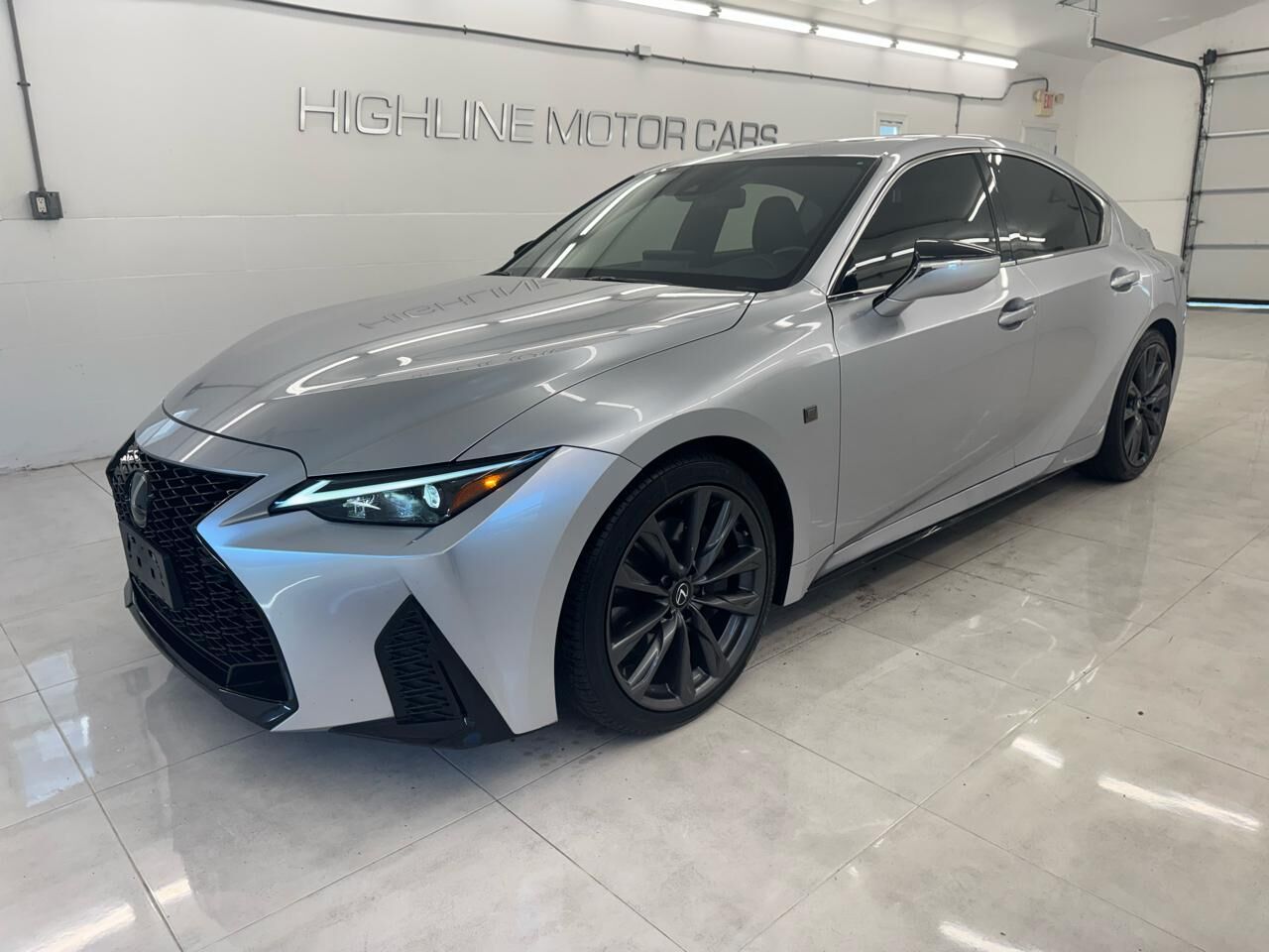 2024 LEXUS IS