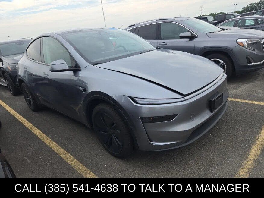 2026 TESLA Model Y