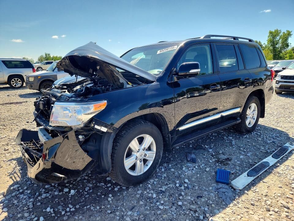 2015 TOYOTA Land Cruiser