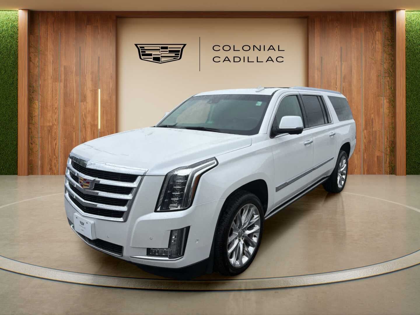 2018 CADILLAC Escalade ESV