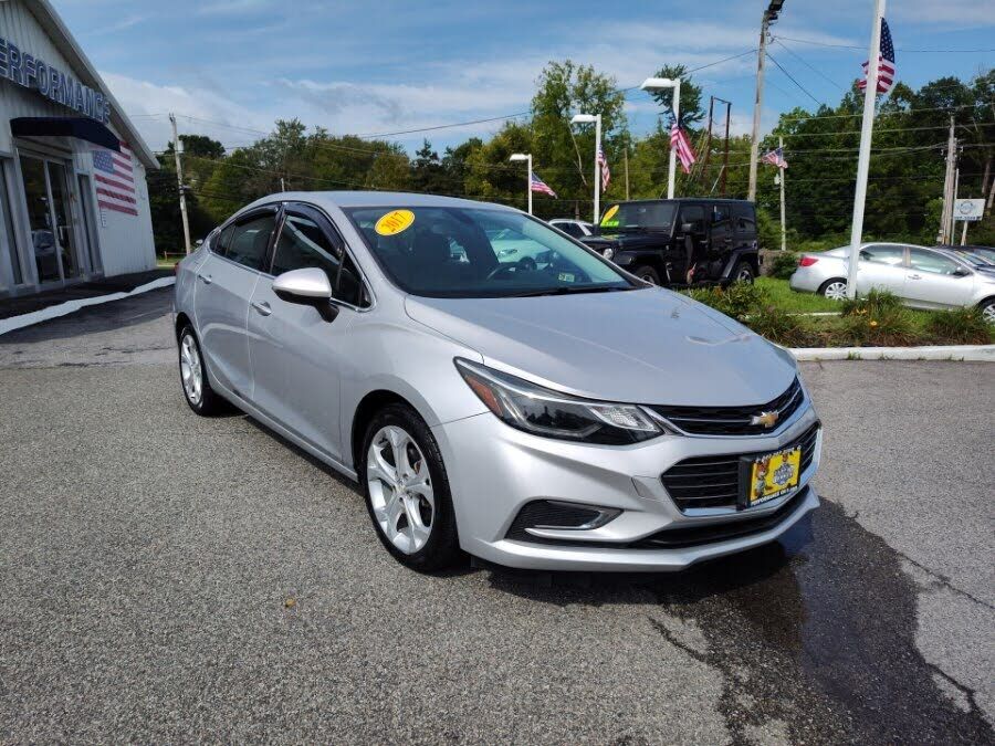 2017 CHEVROLET Cruze