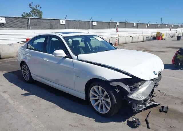 2011 BMW 3 Series