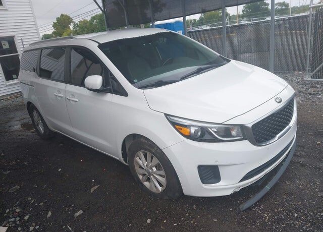 2017 KIA Sedona
