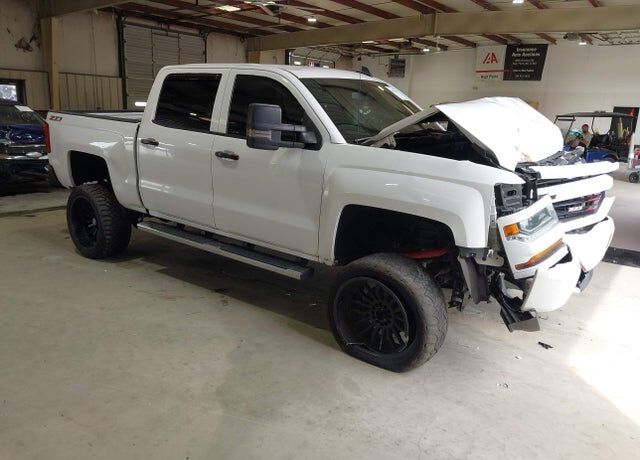 2017 CHEVROLET Silverado