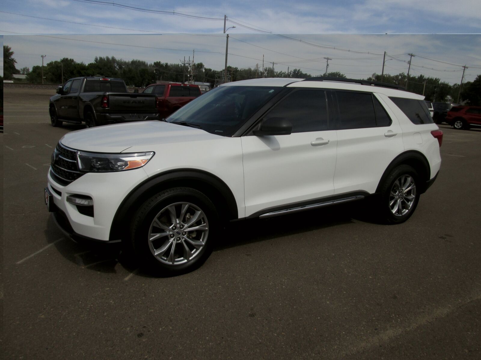 2020 FORD Explorer