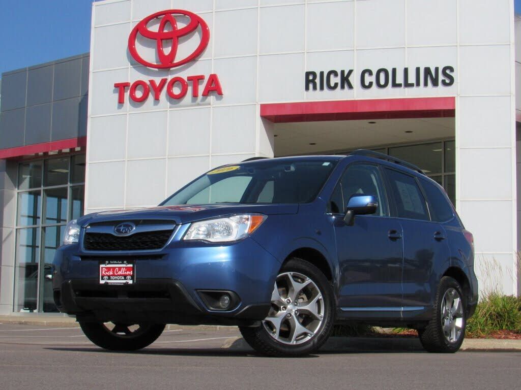 2016 SUBARU Forester