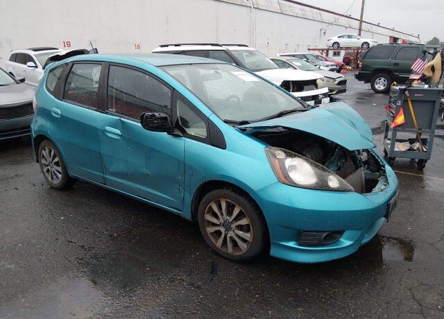 2013 HONDA Fit