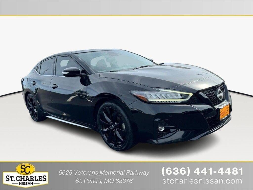 2023 NISSAN Maxima