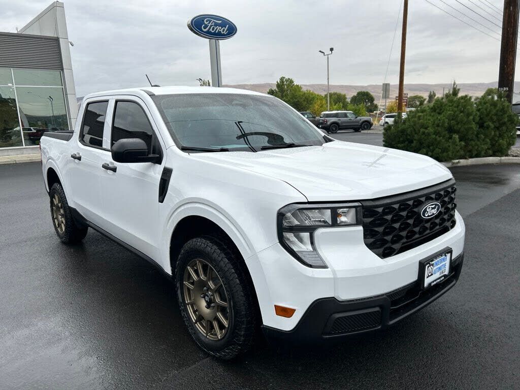 2025 FORD Maverick
