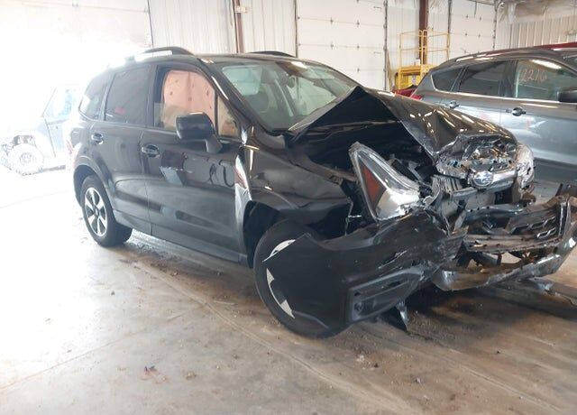 2018 SUBARU Forester