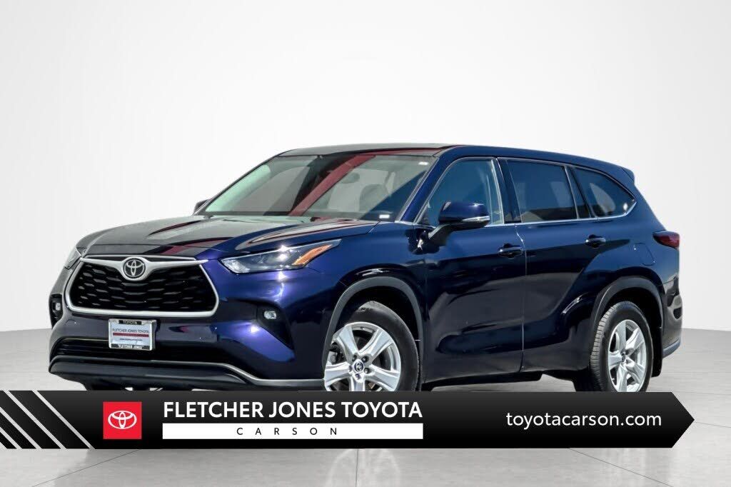 2022 TOYOTA Highlander
