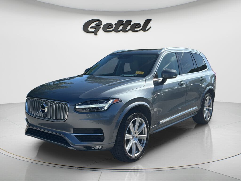 2019 VOLVO XC90